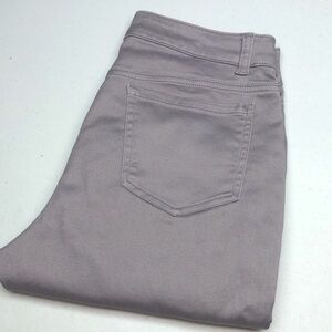 PREMIUM NYGARD GRAY HIGH-RISE BERMUDAS 12/31x23 ⭐️
